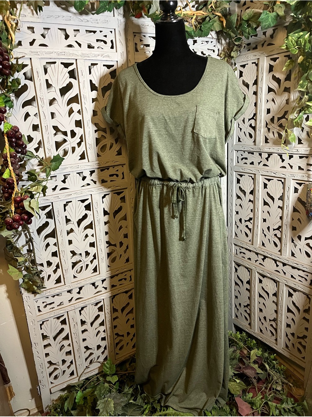 TIME & TRU TERRIFIC CASUAL OLIVE GREEN SOFT KNIT SHORT SLEEVE TSHIRT MAXI DRESS
